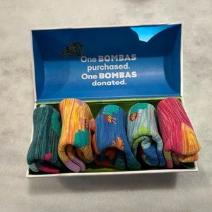 NIB Eric Carle Bombas